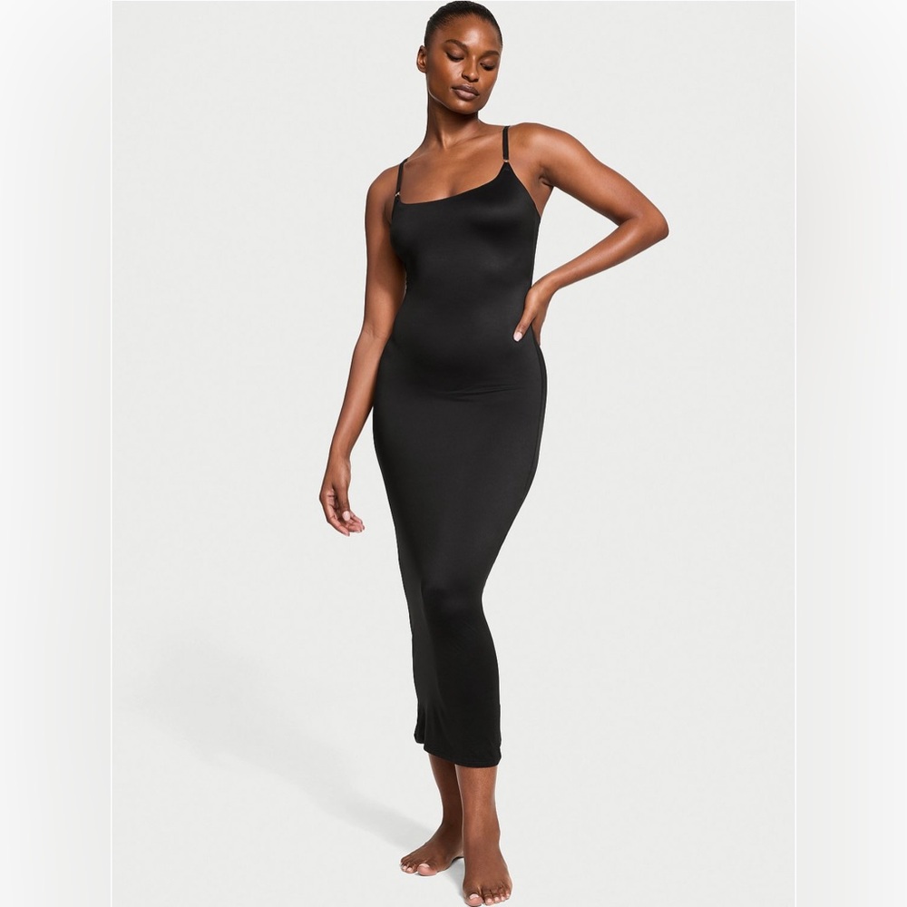 Victoria secret feathersoft maxi slip